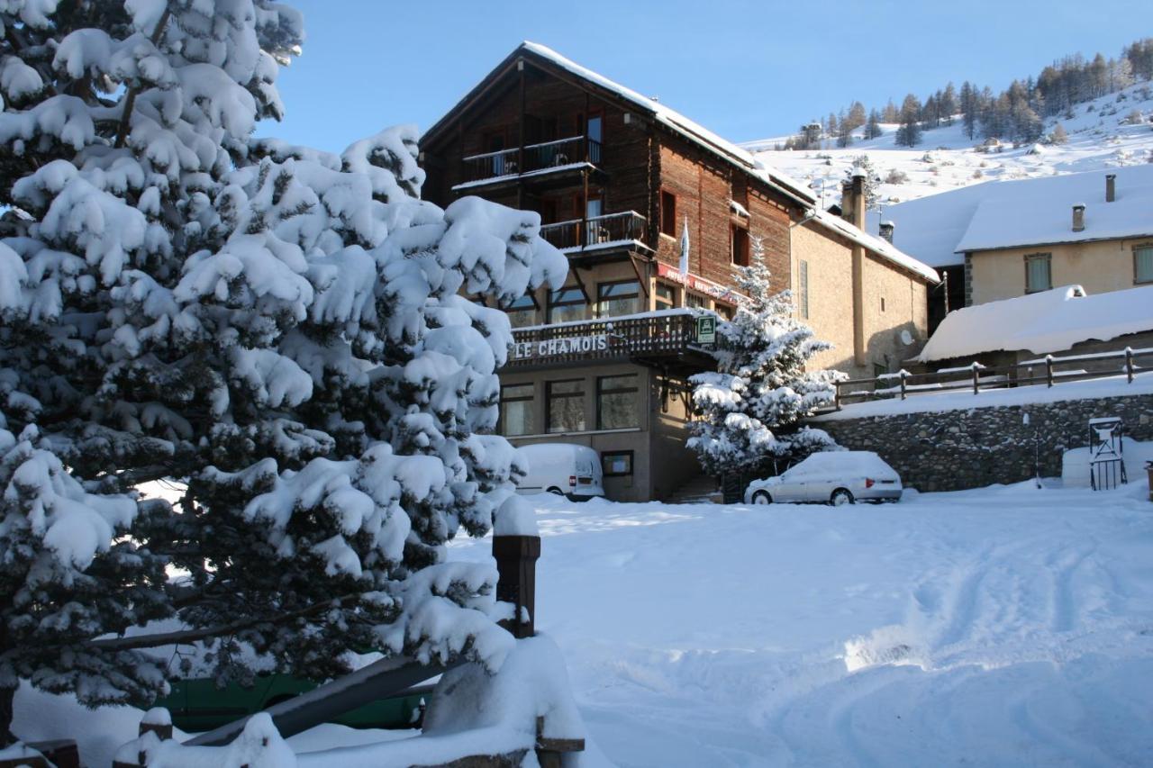 Hotel Le Chamois Logis Molines-en-Queyras Buitenkant foto