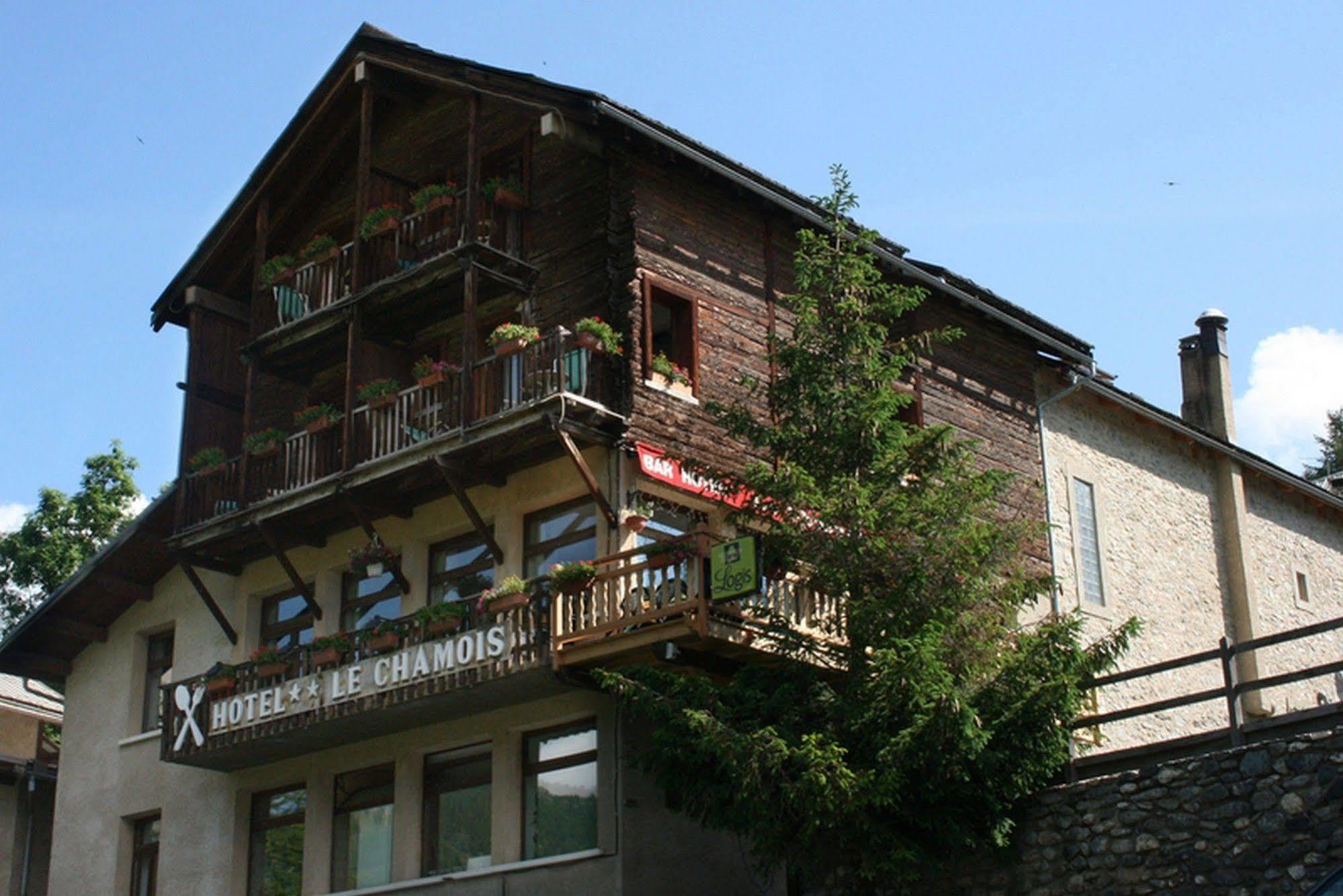 Hotel Le Chamois Logis Molines-en-Queyras Buitenkant foto